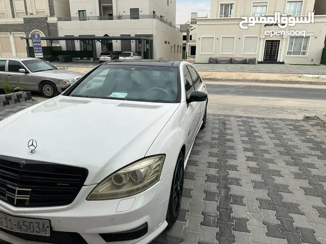 Used Mercedes Benz S-Class in Al Jahra