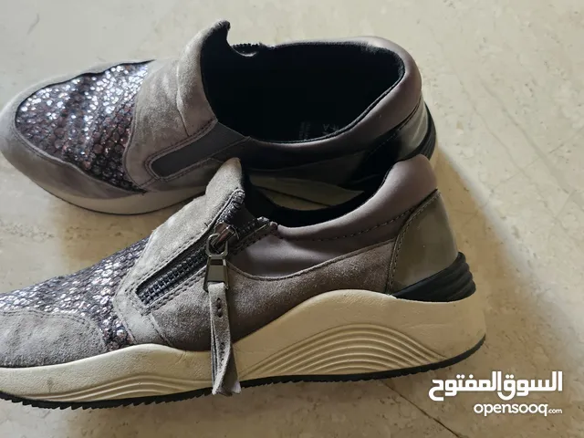 Beige Comfort Shoes in Amman
