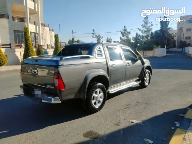 Used Isuzu D-Max in Salt