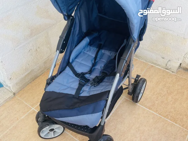 عرباية اطفال ماركة ( juniors )  بحالة ممتازة  تّسع لطفلين  السعر 50  الموقع اربد