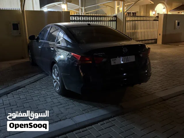 2020 نيسان التيما S