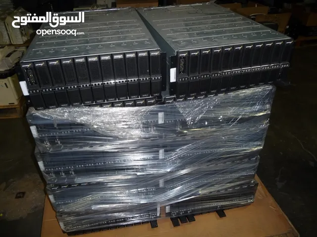 Servers Dell HPE Storage Boxes with disks