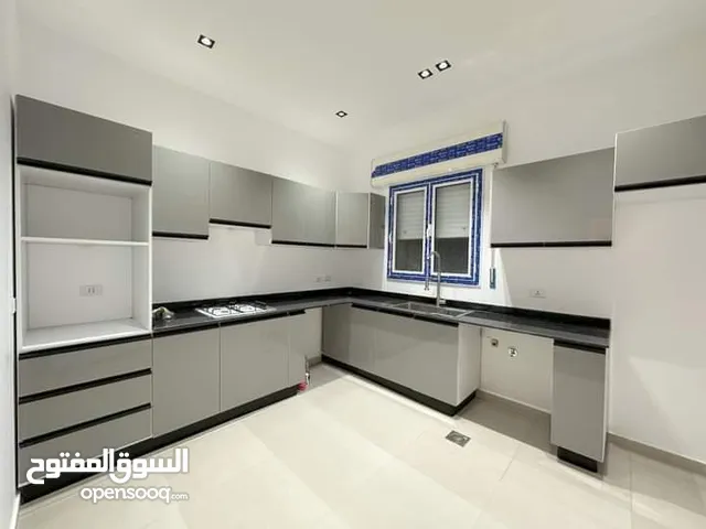 140 m2 3 Bedrooms Apartments for Sale in Benghazi Al Hawary