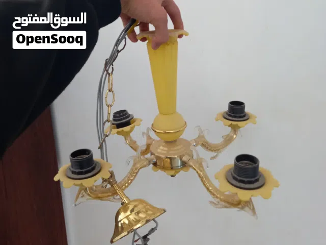 2 ثريات للبيع ادخل الوصف