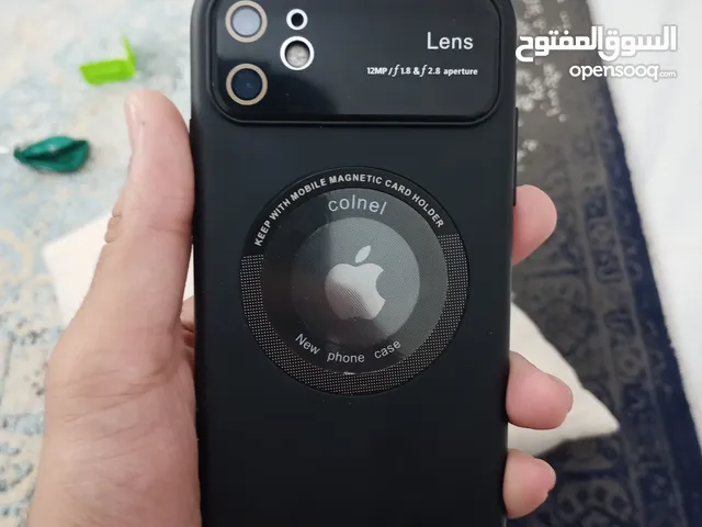 Iphone 11   .