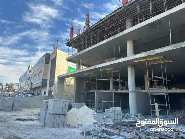 مساحة استثنائية لمطعم أو كوفي شوب على شارع المدينة الطبية