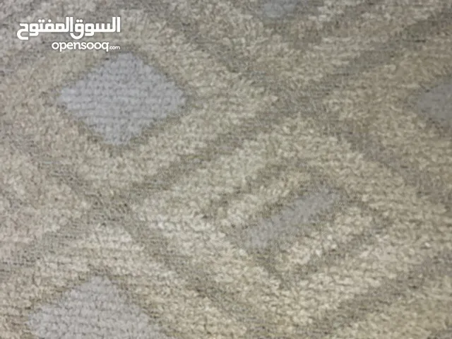فرشه للبيع  مستعمله استعمال نظيف 3*5