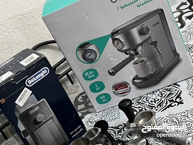 الات قهوه مع ملحقاتها فقط جربتها وما عرفت استخدمها