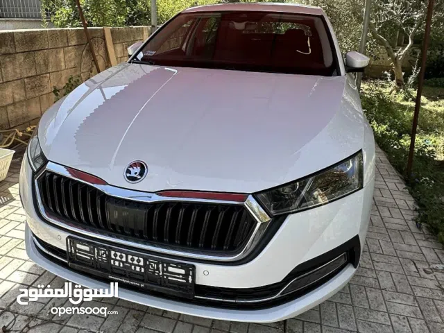 اوكتافيا 2020