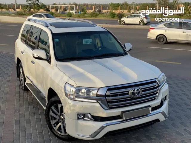 Toyota Land Cruiser 2018 in Al Madinah