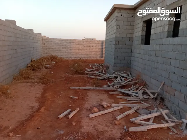 4 Bedrooms Farms for Sale in Benghazi Al-Talhia