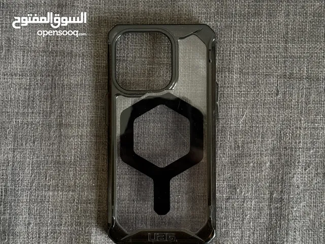 iPhone 15 pro uag cover (black and white )