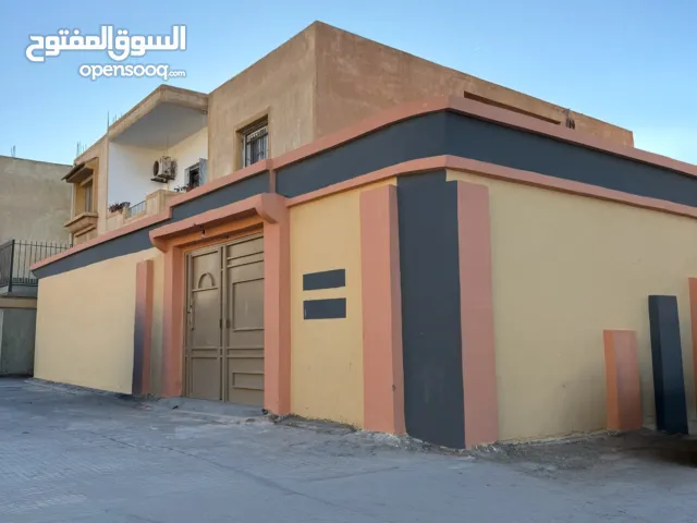 370 m2 More than 6 bedrooms Townhouse for Sale in Tripoli Al-Hani