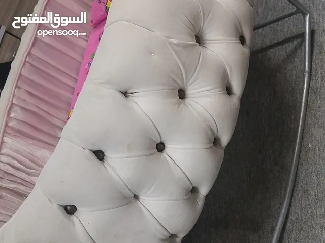 تخت اطفال كبير مع هزاز