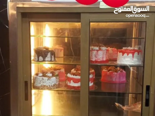 ثلاجه كيك مرتبه