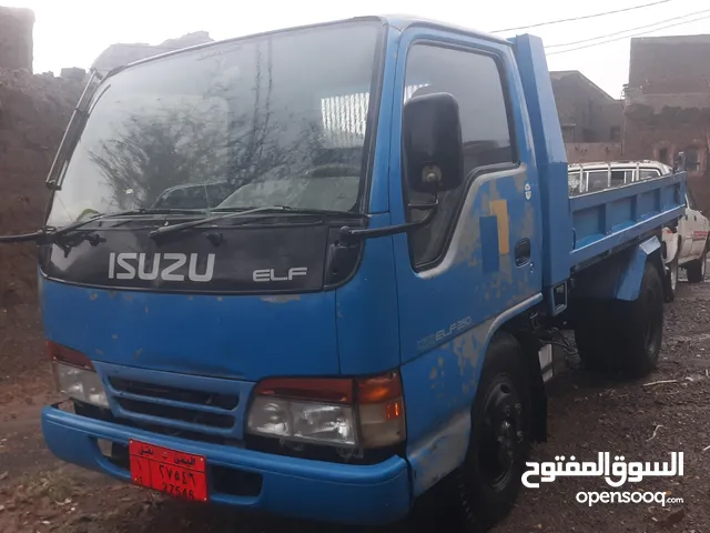 Tipper Isuzu 1995 in Sana'a