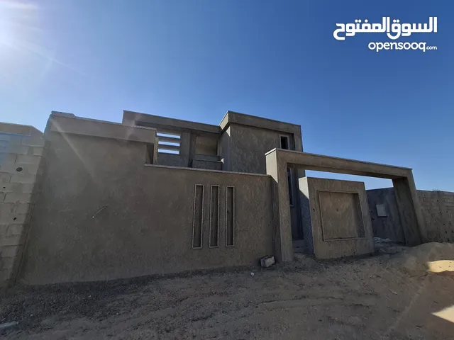 215 m2 4 Bedrooms Townhouse for Sale in Misrata Karzaz