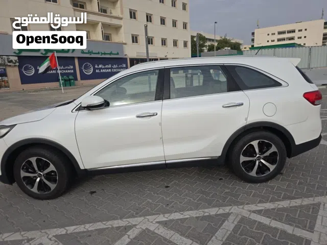 Used Kia Sorento in Dubai