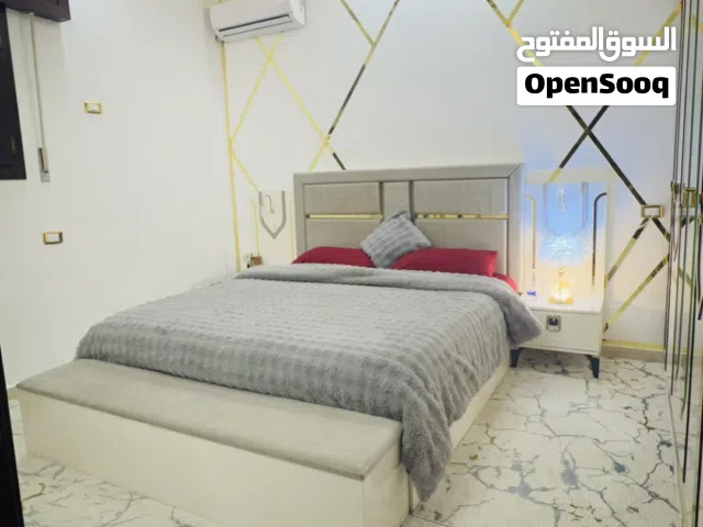 غرفة نوم للبيع استعمال نظيف و شبه جديد