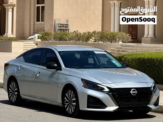 2023 نيسان التيما SV