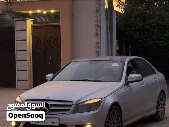 c230 مغير محركها بي محرك glk 35ماشي 30 الف كيلو