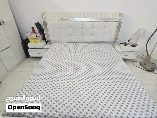 BEDROOM SET-EXCELLENT CONDITION-LOW PRICE