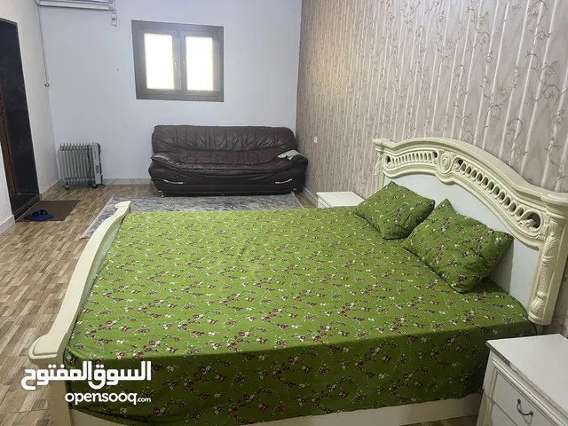 144 m2 2 Bedrooms Townhouse for Rent in Tripoli Other