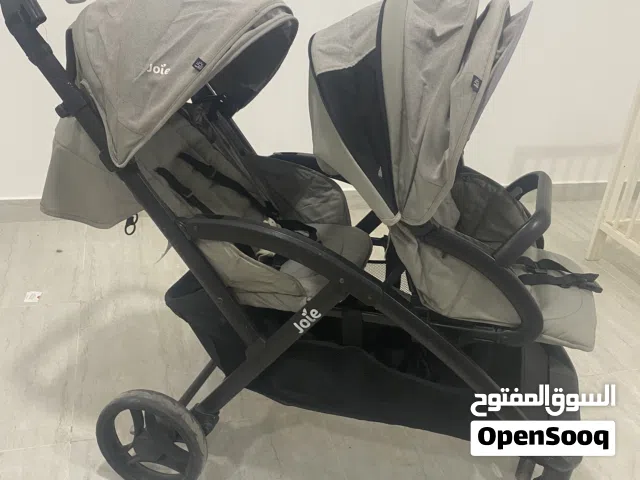 عربه توام ذات الكرسين