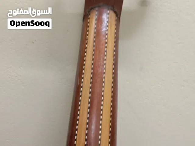 عود مصري محمد امين حجم كبير قديم ممتاز جدا صوت شرقي بحت...................... ........... .