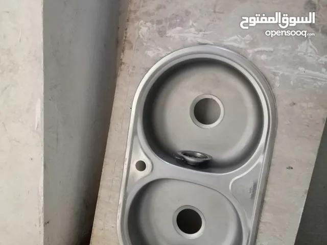 رخامه بي لفندينو استعمال بسيط طول لخام 2متر ليمن يهمه الأمر اتصال على رقم الهاتف