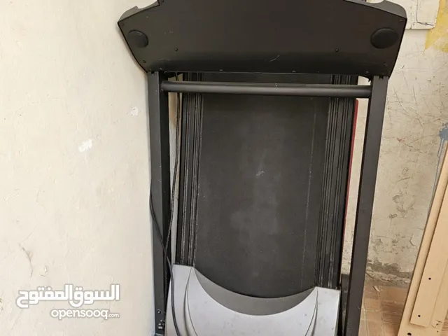 جهاز رياضي مشايه