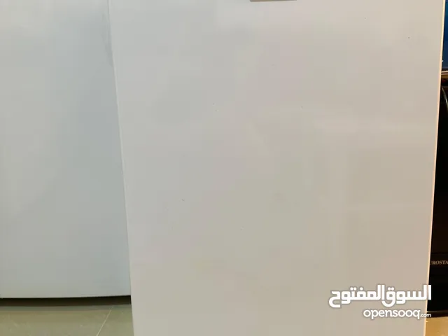 UTEC - Mini Fridge