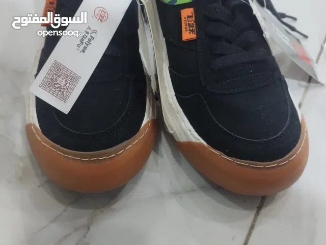 Boys Shoes in Benghazi