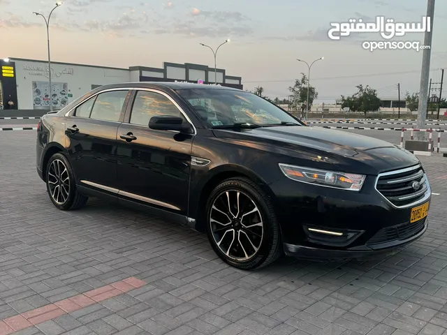 Ford Taurus 2018 in Al Batinah