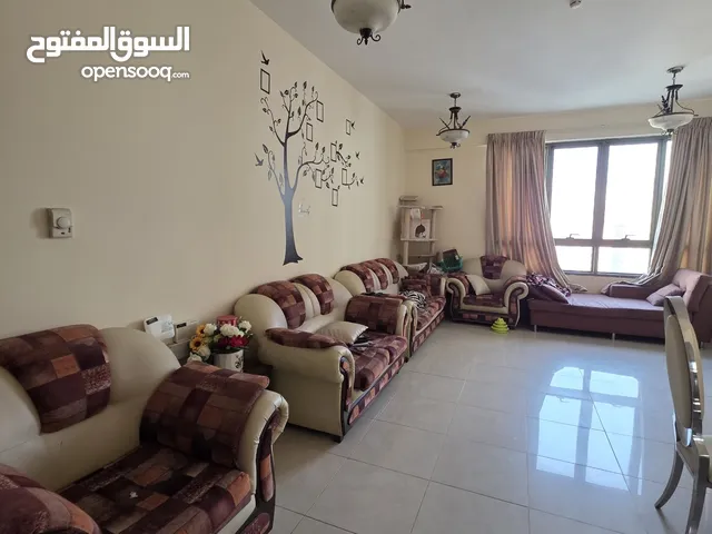 7 seater living room sofa + diwan for sale