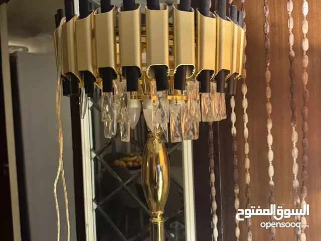 تيبلام كبير صاله استخدام قليل جداً شغال واخو الجديد مع براكيت جانبي عدد 2 نظيفات جداً وشرط الفحص