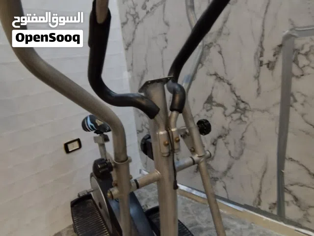 جهاز رياضي كروس شغال للبيع بسبب السفر العاجل