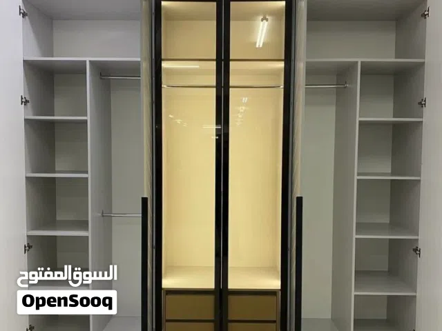 تفصيل الأثاث وغرف النوم الخشبية تفصيل الأبواب الخشبية ثابت وسحاب