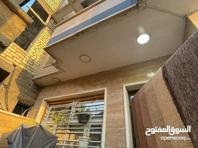 160m2 3 Bedrooms Townhouse for Sale in Baghdad Saidiya