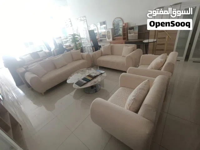 طقم كنب ل 7 اشخاص