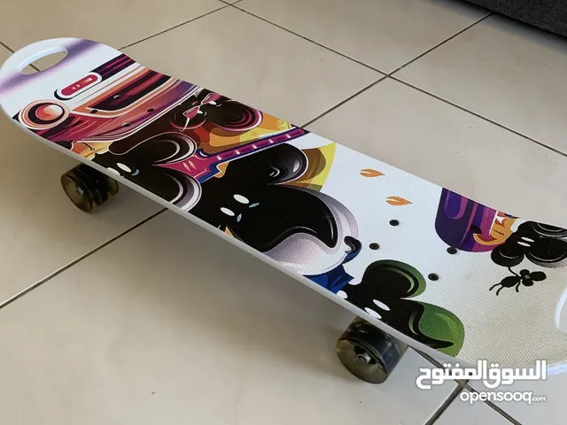 Limited-Time Deal! 32-Inch Skateboard at an Unbeatable Price!