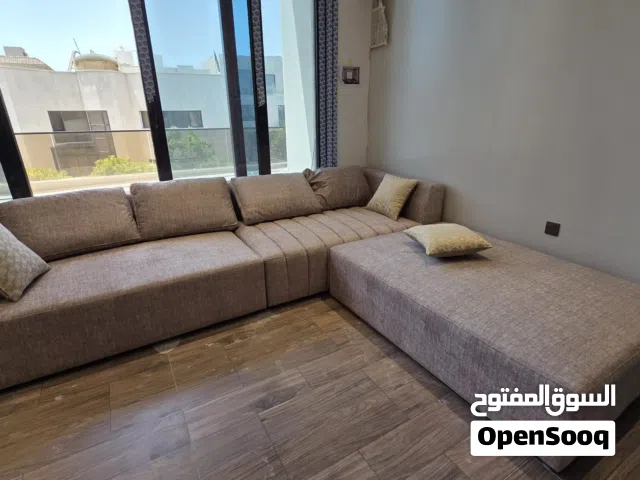 ركنة جديدة خام ووتر بروڤ اللون بيج