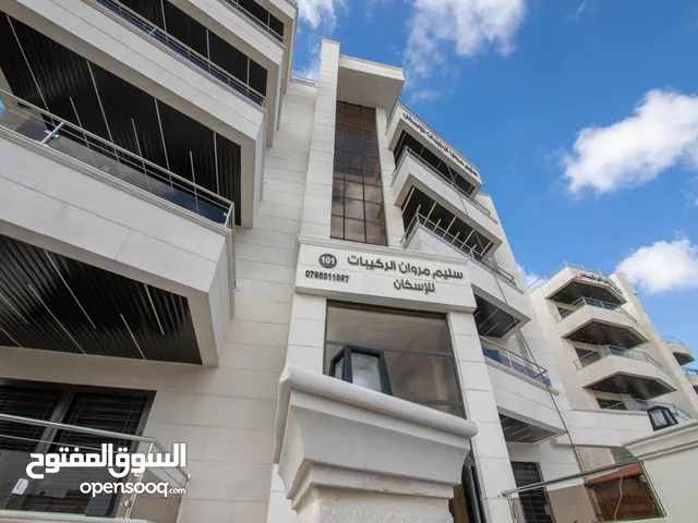 320 m2 4 Bedrooms Apartments for Sale in Amman Khalda