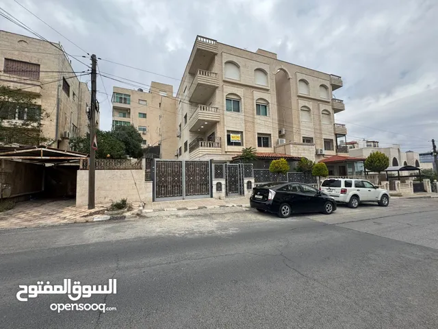 190 m2 4 Bedrooms Apartments for Sale in Amman Tla' Ali