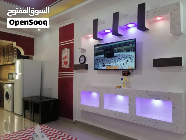 شقة مفروشة فاخرة غرفتين وصالة مع بلكونة للإيجار - إربد حي السيفوي