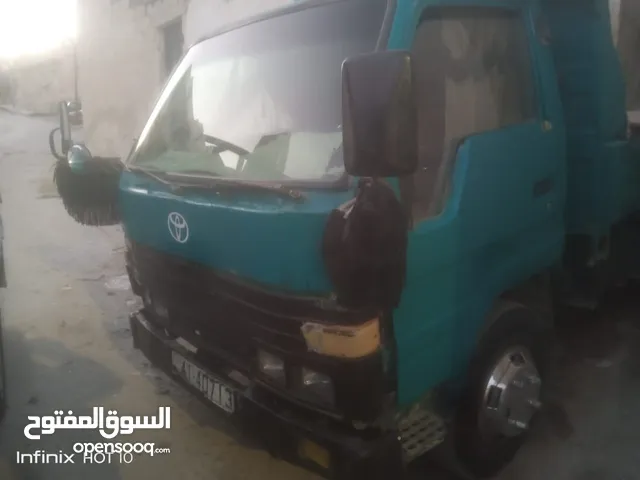 Tipper Toyota 1983 in Zarqa