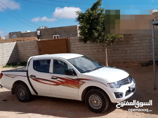 Used Mitsubishi L200 in Tripoli