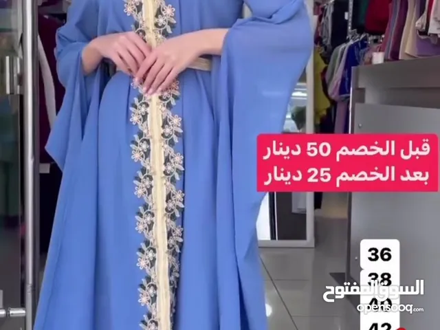 فساتين مقاسات مختلفة للبيع جديد غير مستعمل