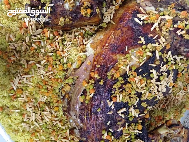 طباخ مع العده مستعد لمناسباتكم