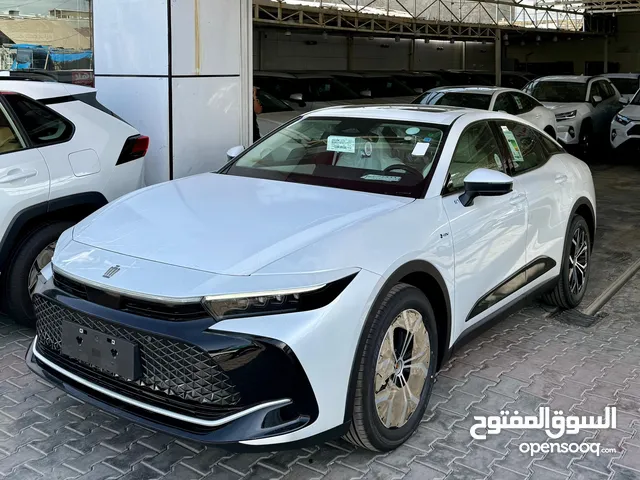 تويوتا كراون 2025 بريميوم زيروو ( عبد اللطيف جميل سعودي ) ( شركة ريتاج )